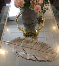 Load image into Gallery viewer, Silver Leaf Dish