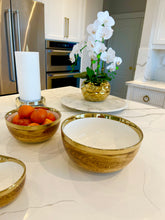 Load image into Gallery viewer, Madera Large bowl