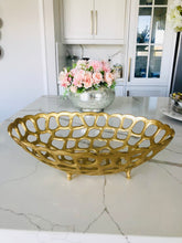 Load image into Gallery viewer, Gold Oval Looped Bread Basket