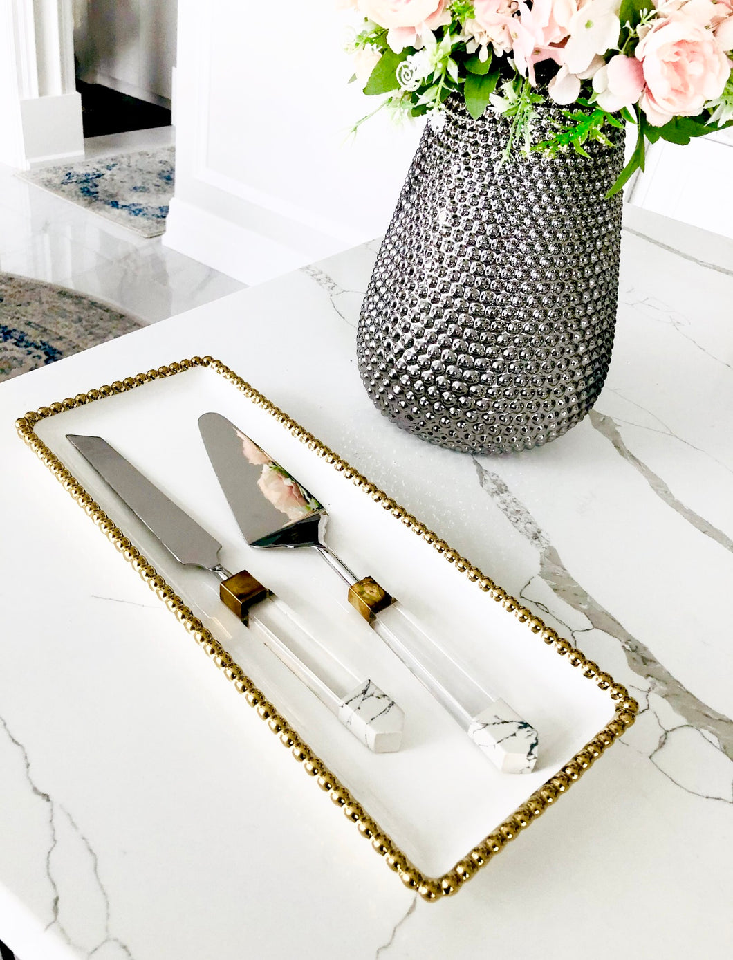 Stainless Steel Cake Servers with Dust Acrylic Handles